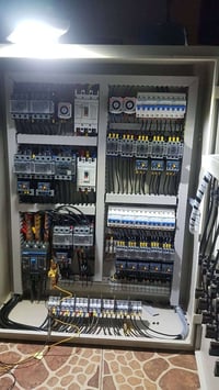 مستعدون .. إعادة تهيل البوردات القديمة  وباسعار جدآ جدآ مناسبه وكادر م...