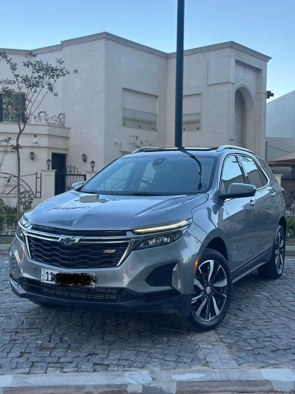 مساء الخير احبتي
شوفرليت ايكونوكس فئة(بريمر)
اعلى فئة تجي فوول الفول
4وسلندر 1500 تيربو 
سياره ماشيه 4 الاف يعني زيرو تعتبر
المواصفات
بصمه دخول
بصمه تشغيل + تشغيل عن بعد
(AWD)دفع رباعي
بانوراما 
شاشه كاربلي كبيره
 كامرات محيطيه 
داخل لونين
كشنات جلد
كشنات كهرباء
كشن خزن ميموري
هزاز بلكشن للتنبيه
4كشنات تدفئه 
قطعتين تبريد
نظام الثبات الإلكتروني
 • مراقبة النقطة العمياء
 • تنبيه خروج عن المسار
 • تنبيه تصادم أمامي
 • مساعد صعود المرتفعات
 لايت لدات LED  
بك لايت LED
جنطه كهرباء 

حادث بنيد وجاملغ وجاملغ خلفي سونار موضح بصور السعر 146المكان المنصور
***********
