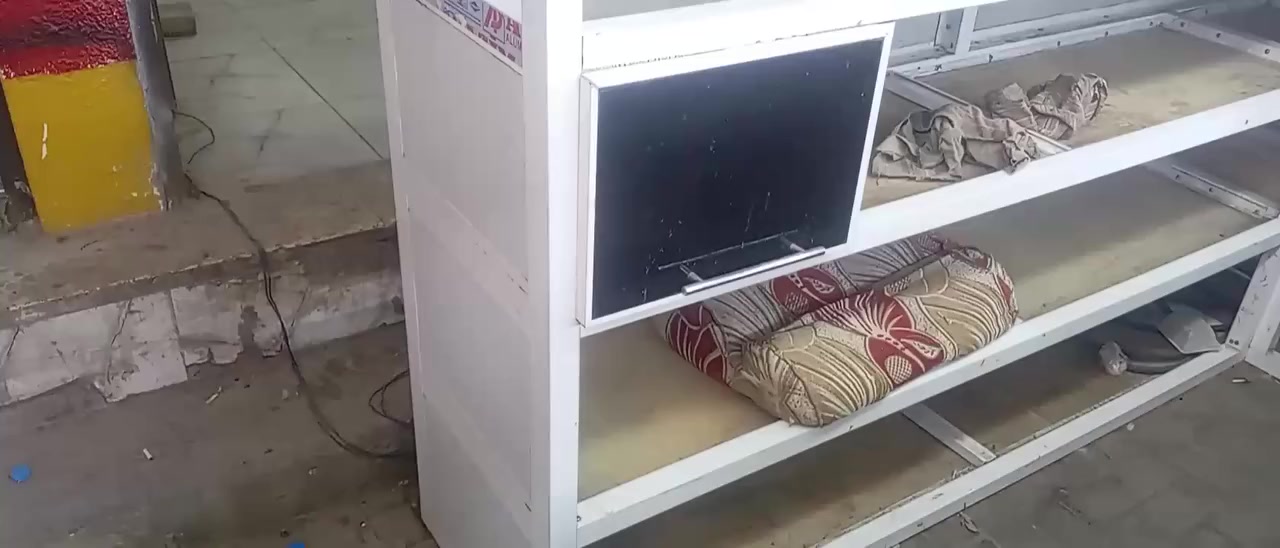 ميز خانات للبيع العنوان حيانيه شارع القائد مقابل استداره التأميم الشراي يتفضل خاص


**إذا كنت صاحب هذا الإعلان وتريد حذفه لأي سبب، رجاءا أرسل رسالة إلى الدعم الفني**