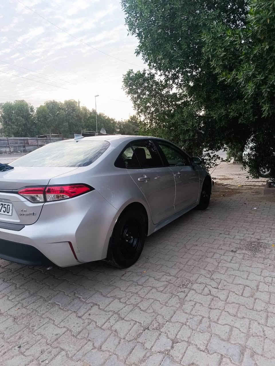 السلام عليكم كورولا هايبرد موديل 2024 
1وارد ياباني 
2تحكمات سيرت
3 نضام سبورت ايكو
4 سايد بريك بصمه
5 داخل لونين 
6 كفاله من الفتح و التصليح كير ومحرك والشواصي
7 ماشيه 66
8 فور ويل 
9 رادار امامي
10 حساسات جانبيه
السياره مرقم بغداد 
حادثه موضح بالصورة تبديل بنيد أميركا فقط 
السعر 145 الي عده غيره لا يواعد مايجي محتاج واريد ابيع 
***********
***********

