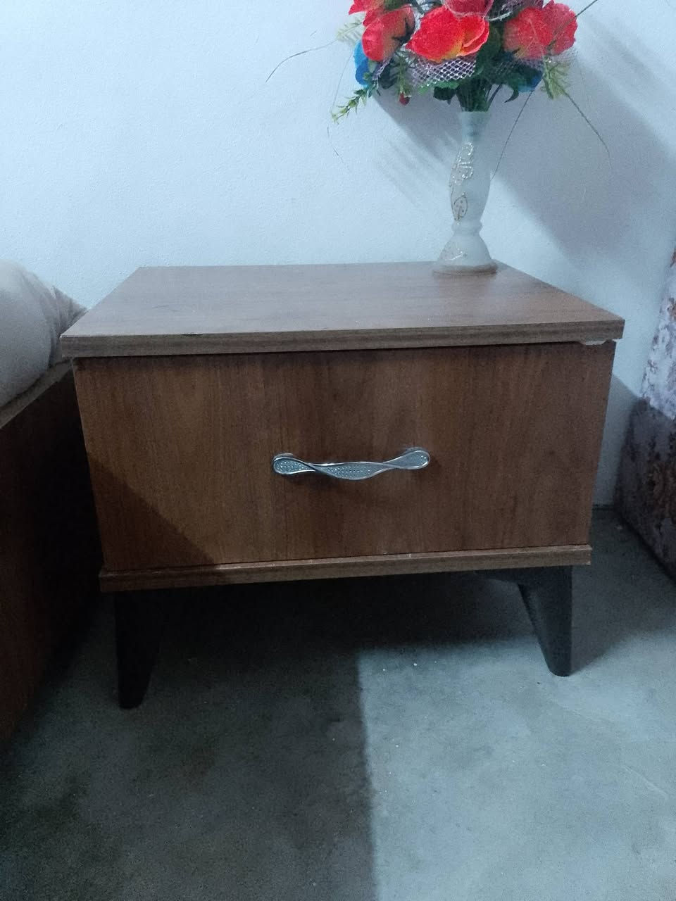 السلام عليكم اخشاب تركي نظيف السعر مناسب شراي راسلني خاص اربعه قطع بدون كنتور


**إذا كنت صاحب هذا الإعلان وتريد حذفه لأي سبب، رجاءا أرسل رسالة إلى الدعم الفني**