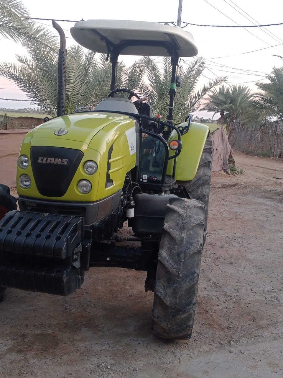 سلام عليكم كاروبه للبيع مكفوله كفاله من اي شي محرك جهاز من كلشي مكفوله كير محرك كاروبه خير من الله جديده  والعنوان نجف الاشرف مشخاب وباقي التفاصيل ع خط 🥰😍*********** اتصل وبيك خير وتدلل
