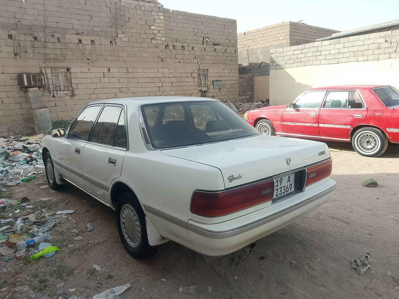 السلام عليكم للبيع كروسيده موديل 92 ابيع او مراوس سياره تبريد ثلج حداديه جديده تخم تاير  مكينه  وكير ونجي عنوان بصره سفان ***********
