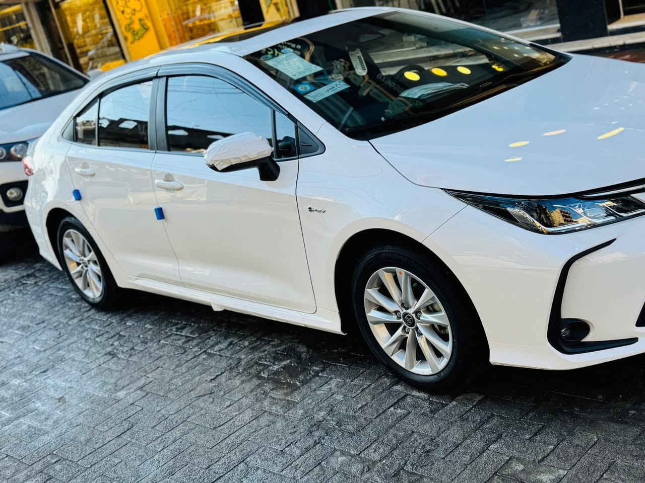 كورلا 2025 شكل الخليجي هايبرد
ماشيه 7 الف 
كفاله عامه بحاله الزيرو 
فتحه 
بصمه 
جلد 
رادار 
نقاط عمياء 
مانع نزلاق 
بغداد تحويل ثاني يوم 
سعر 125 مستعجل عل بيعه الرقم *********** مكان بغداد  مكلف بنشر
