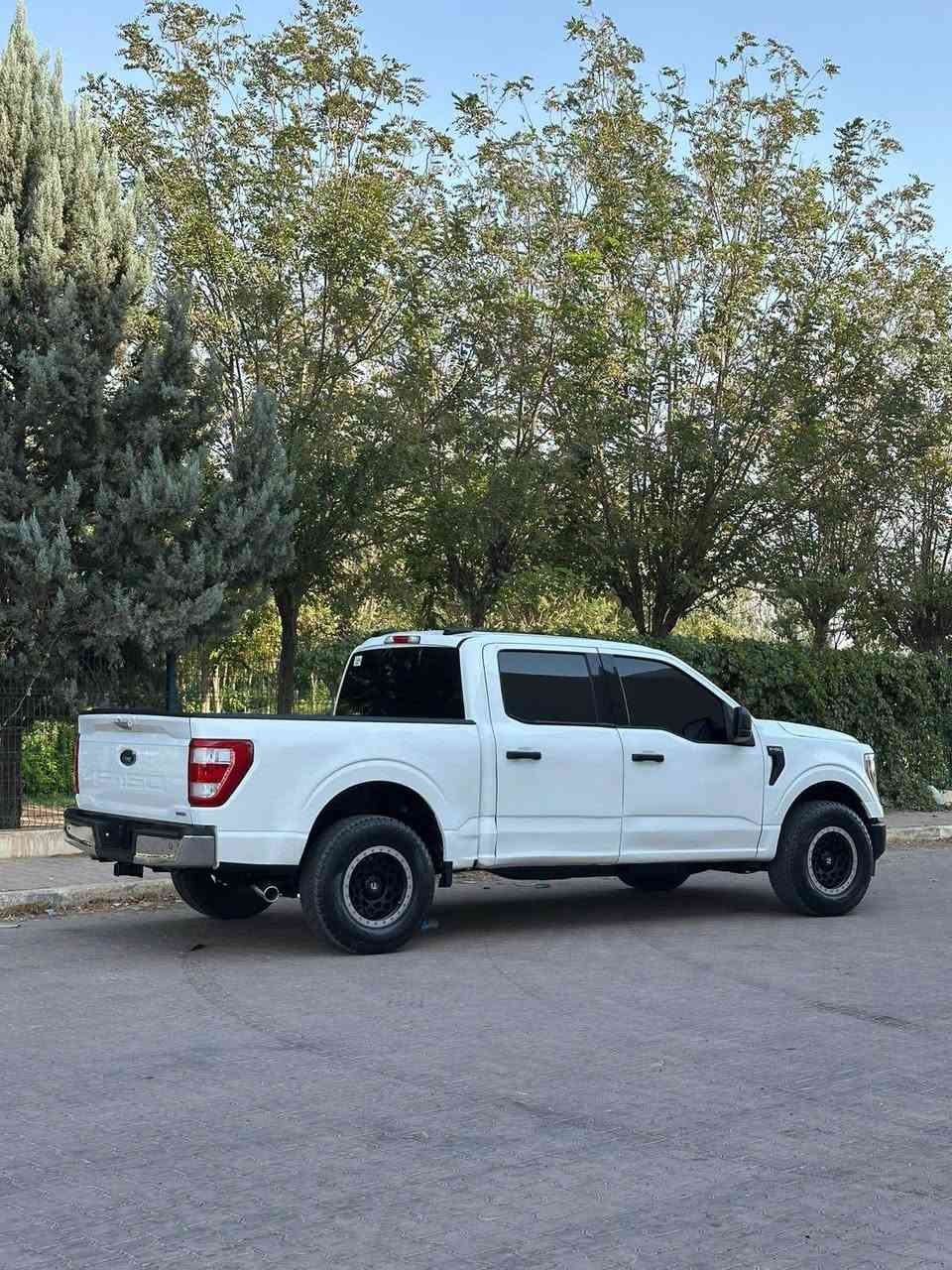 فورد f150    4+4
موسفات فول بدون فتحه 
كوشن كهرباي شاشه كبير كيج الكتروني  كوشنات تتفيه لايت زينو  بكينه مرغوب 6سلندر و توربو eco Boostسبخ سياره مو عام بيع عام سياره بدون داخل بدون يرباك كهربايت مكينه كير كلو شه رت شرت ترقيم 
سعر ١٨٥و مجال  
رقم موبايل (***********) اكر, نينوى
