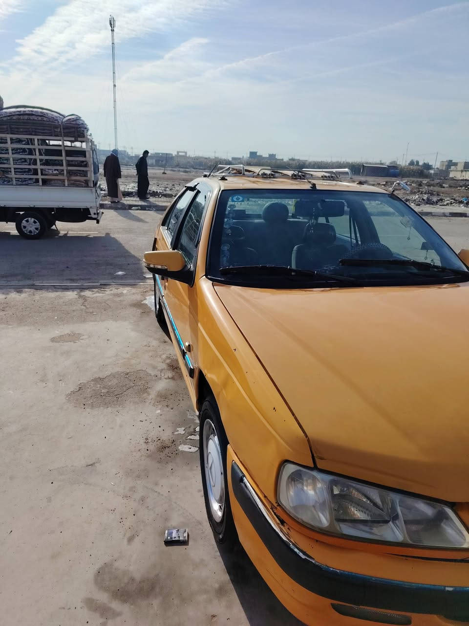 السلام عليكم بيجو بارص موديل 2011 رقم انكليزي مصفره هيئه وغرامات مكينه وكير كفاله حداديه جديده دوشمه جديده سياره جاهزه تخم تاير جديد السعر 38 وبيها مجال  *********** مكان واسط
