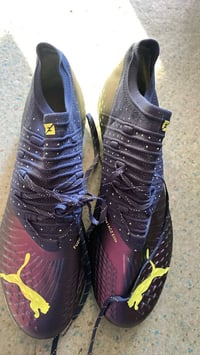 مقاس ٤٤ • ملابس • توصيل