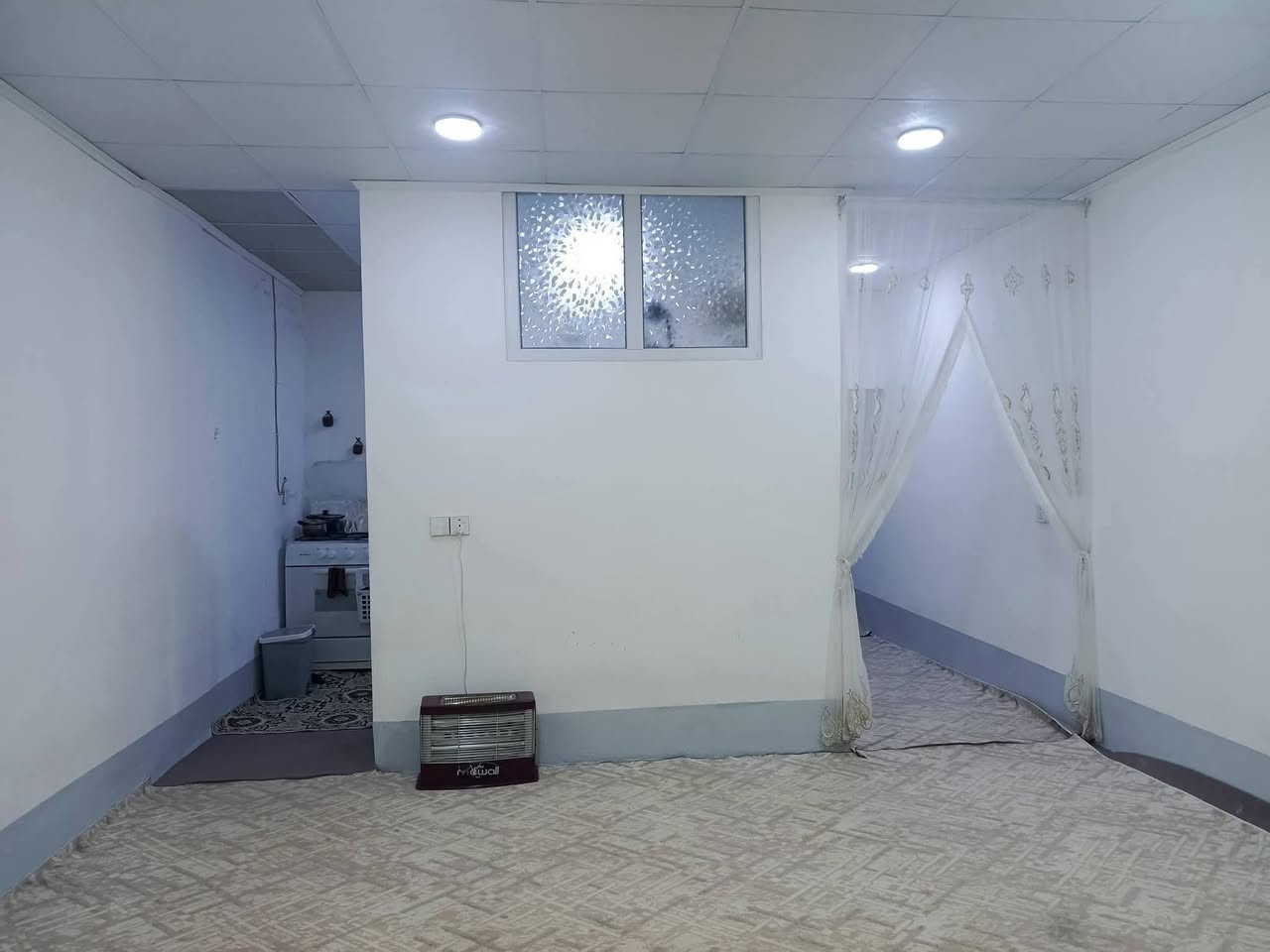 سڵاو هاوڕێیان
هاوڕێیان داشکاندنمان کردووە بۆئەم خانوە
پێشتر 285گڵا بوو 
ئێستە خواری ئەم سعرە
هەرزان  هەرزان  هەرزان
لەکەلار کۆنەوە لەگەڵتانداین
ڕووبەری ئەم خانووە  120مترە
خانوویەکی جوانوو پاکو پختە یە
سەقفی مغربی دکتی مووبەریدە
شوێنی زۆرخۆشە 
ماڵی فەقەقیرە
خانووەکەمان نزیکی مزگەوتوو قووتابخانەیە
کۆڵانی فراوانە
نزیکی کەلاری نوێ
ـــــــــــــــــــــــــــــــــــــــــــــــــــ
ژوورەکانی
میوان
هۆڵ +جێشت خانە
ژووری خەو
حماموو سەرئاو
ـــــــــــــــــــــــــــــــــــــــــــــــــــــ
بۆزانیاری زیاتر پەیوەندی بکە ژمارەکانی نووسینگەوە
***********
***********
***********
ـــــــــــــــــــــــــــــــــــــــــــــــــــــــ
یان دەتوانیت سەردانی نووسینگە بکەن
ناونیشانی نووسینگە
کەلار مەجمووعەی 500ماڵەکە نزیك مزگەوتی تەقوا
