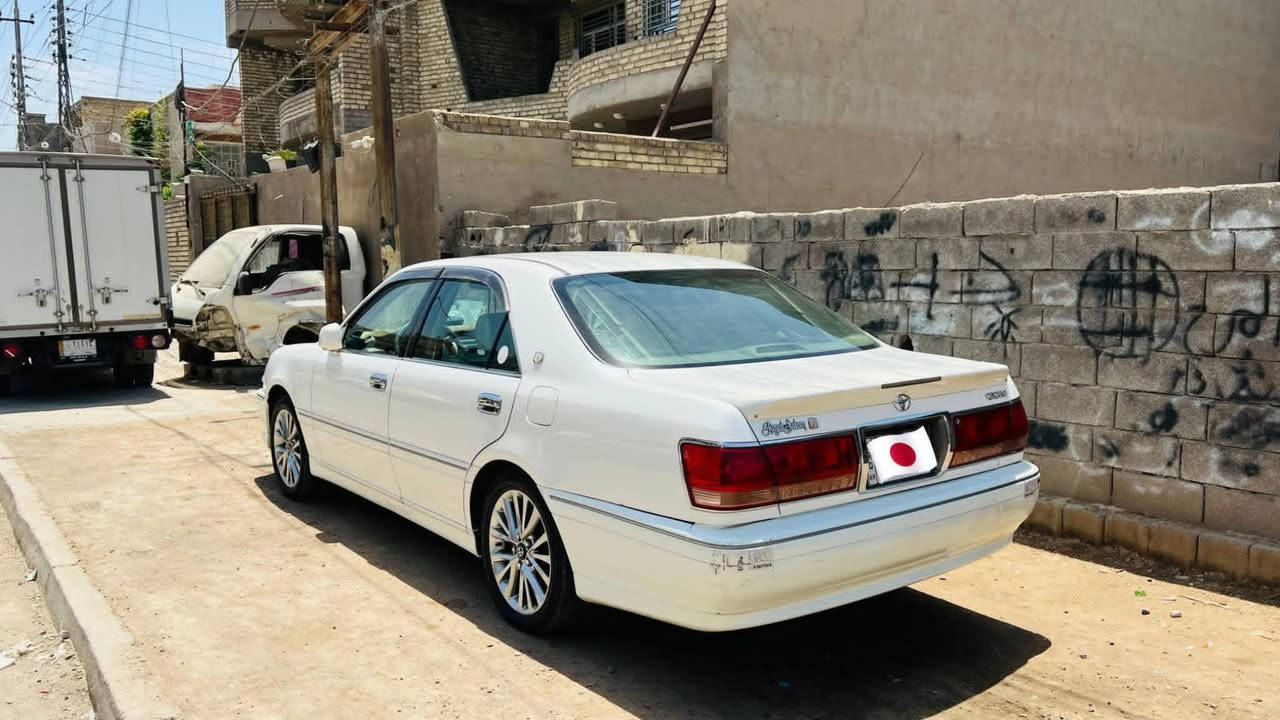 السلام عليكم
ملكة كراون للبيع
موديل  ٢٠٠٢
ابيض صدفي
كرستال اصل 
رقم سليمانيه تحويل ثاني يوم شرط
٤ دكم  اصل ،  ٤ كشنات كهرباء
ديفور الجبير شاصي ٧٥
ستيرن كهرباء + بردة خلفية
تبريد خلفي وثلاجة
تخم تاير جديد غير المشدود بيها مخلي صورة من ضمن المنشور
السيارة كفالة كص وصبغ
مكان السيارة بغداد الطالبية
السعر : ١٤٥ 
اي استفسار الاتصال بالرقم :
***********
