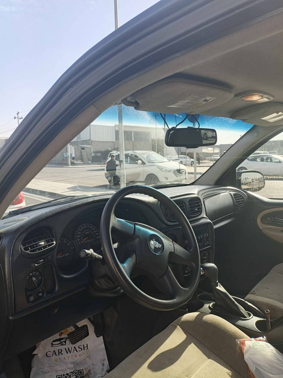 ترابليزر 2005سياره يه كى زؤر جوانه مكينه ى به شه رته كيرى تؤ ما تيكه ده بل اكسله ناوزه رده فول مواسفاته به س سيلايت نيه ره قه موسه نه وى نوييه به شه رتى تحويل جوار بارجه سه بوغه سعر 85شوين هه ولير *********** أربيل, العراق
