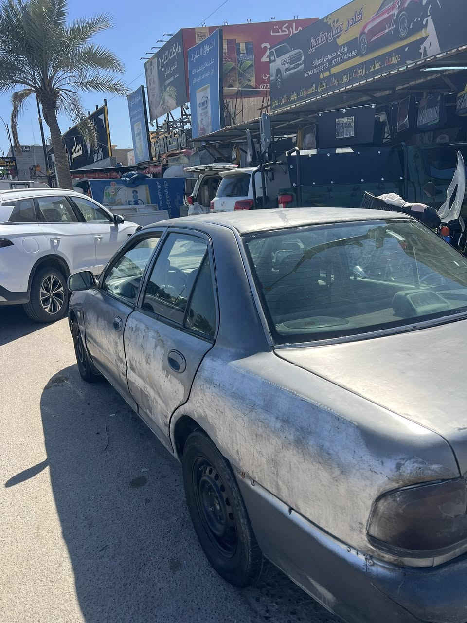 السلام عليكم للبيع 
بروتون 2002 مطلوبه 
كير ومحرك شرط لاينقص ولايبخر تخم تايرات جديد صدرها مصلوخ صلخ كله نضيف وشرط كهربائيات كلها شغاله لايتات زنون باتري جديد باور جديد 
مكانها
تكريت 
الكشر شوفت عينك
الاستفسار
***********
