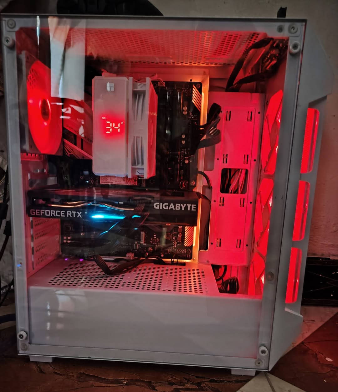 السلام عليكم
عدي case للبيع مكاني بغداد 
المواصفات:
I7 11700k 
2x8 3200mhz bullet 
Gigabyte z590 gaming x 
M.2 nvm Wd SN730 512GB
Gigabyte 3060Ti eagle 
Power supply 750w xigmatek hydra M 750w 
Case aura gc1 elite v2 

السعر:١٢٥٠


**إذا كنت صاحب هذا الإعلان وتريد حذفه لأي سبب، رجاءا أرسل رسالة إلى الدعم الفني**