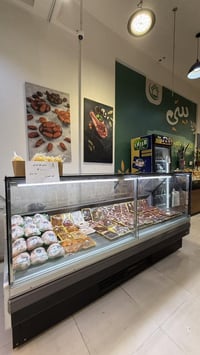 مجموعة برادات للبيع براد لحم براد طرشي وبراد اجبان  للتفاصيل اكثر 0775...