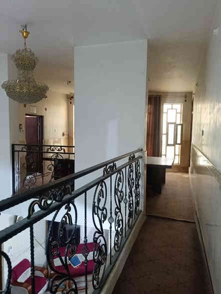 دار للبيع 300 متر للبيع حي العدالة منطقه القضاه على ساحه واجهة 15 نزال 20 
يحتوي على 5 غرف نوم وصالتين ومطبخ واستقبال وحديقه داخليه وخارجيه ومجموعه صحيات عدد 4 بناء نظيف جداً 
ارضيه مرمر السقوف جمس بورد 

__العنوان /النجف الاشرف _حي العدالة _شارع المستوصف 
 
نستقبل جميع العروض التجارية في كافه احياء النجف اداره مكتب الميار للعقار 

🟨للاستفسار الاتصال على الرقم التالي او مراسلة الصفحة 
 
📞 عباس الجنابي ***********
📞عباس هاتف الشايب ‏‪0780 151 4138‬‏
