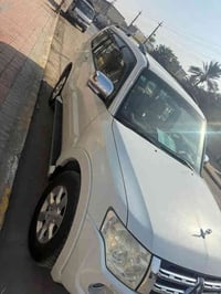 باجيرو 2014 / رقم بغداد نوع / حبتور فول مواصفات سلايت  كشنات جلد كشنات...