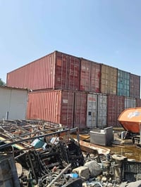 كونتينر ٤٠قدم • ارتفاع ٢٩٠سم • الطالبيه