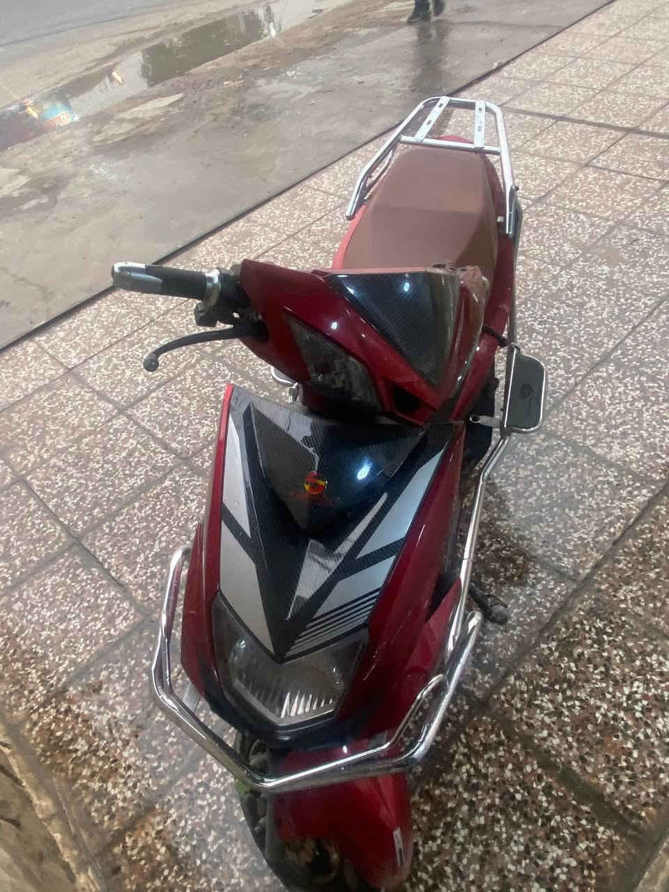 سكنس مستعمل اشتريته بلشهر السابع
السكنس اخذته من من معرض البحريه 
صفات 6 بطاريات
ملف 1500
بطاريات 22 امبير ونص
بريكات دسكات
بلوتوث مشغل اغاني
تشغيل كارت وبصمة ثنين سويجات و بصمتين
ويل كب مع اطارات جودة عالية تقطع مسافة اكثر من 40 كيلو السرعة القصوى 90 م حقيقية
و شاحنه وياها 
وبيه منفذ شحن tipc و usp.  يدعم البورت الواحد 20واط 
للبيع 
ملاحضه دراجه  ماشي بس بداخل منطقه الكماليه يعني ما ماشيه هواي  
متواجد ع الماسنجر وأي استفسار عدكم اني بل خدمه 
مكان الدراجه كماليه شارع المصرف 
الدراجه كلش نضيفه.
الدراجه شغاله ونضيفه كلش


**إذا كنت صاحب هذا الإعلان وتريد حذفه لأي سبب، رجاءا أرسل رسالة إلى الدعم الفني**