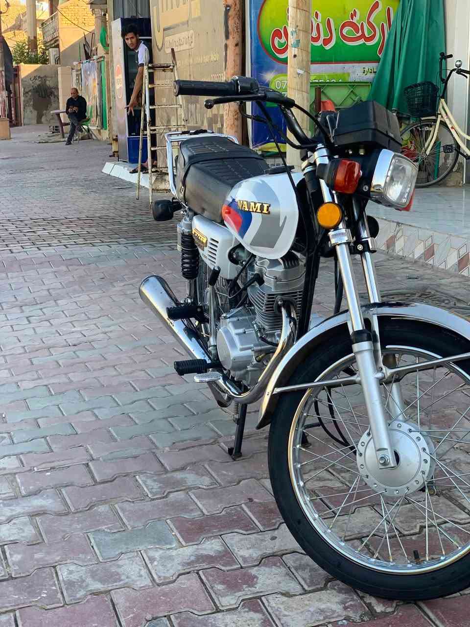 سلام عليكم نامه شاصي سكنر موديل ٢٦ تعمير كله اصلي من عده المكينه امتياز كفاله عامه فقط تفيلس
مكاني كوت طشاش سعر ٧٥٠بيه مجال رقمي ***********
