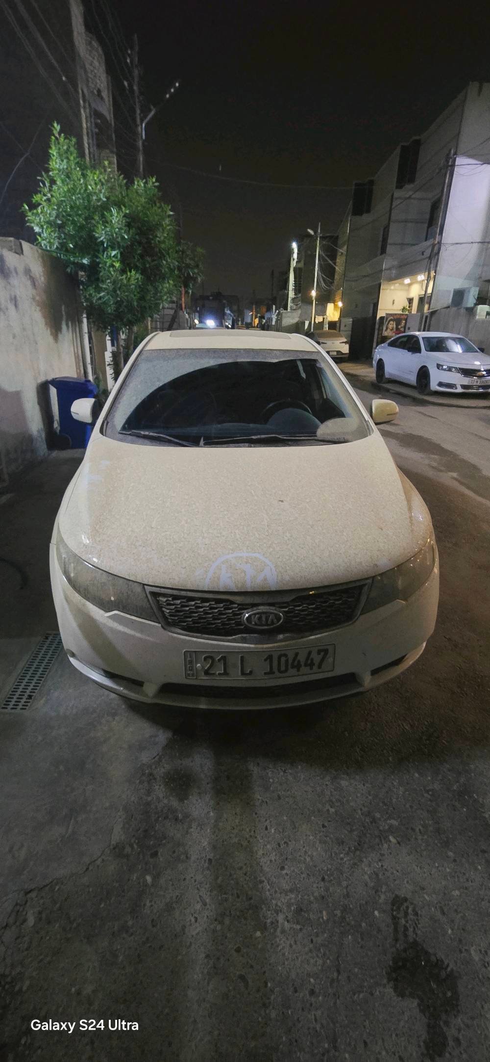 سيراتو ١١ فول بيها نص باب رش وبيها باردات  فقط رقم جديد سنويه نافذه شمالي ١٠٠$ وبيها مجال 
بغداد دورة ***********
