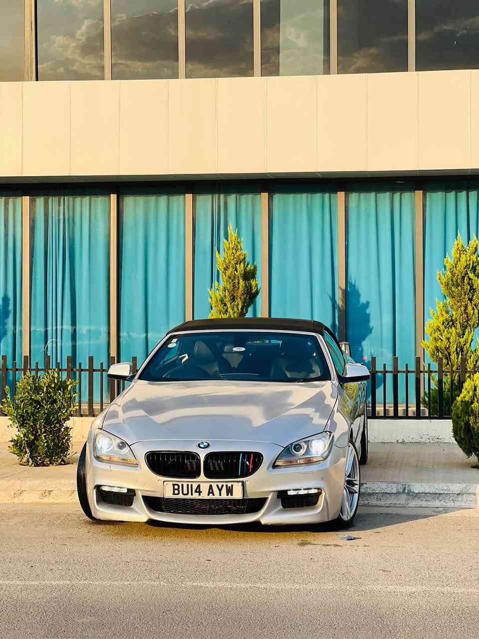 اbmw 640 مؤديل 2014مةكينة 6بستؤني گاز سئ ليتة قةپات مواسةفات سوكات عةكس مواسةفات شاشة گةورة كاميرا حةساس ئاوينة شةفت سئ مؤدي ليخورين ئيكؤ سبؤرت سپؤرت پلةس گيج ئةلكتورني لةگةل مؤدةكان رةنكي گيجةكان دةگوري سور دةبي كوشن جلدو ئيتةر بةسمة ئؤتؤستارد خوي دةكوژيتةوة لةترافيك داتاشؤ گيري سةر سوكان سةيارةمة بيلاد  M سپؤرتة هةمو گياني بةشةرت مواسةفاتي زورة نانوسري سةيارةكي گةنجانةو جوان و سةقف كةشفة كارةباي و گيرو مةكينةو سةقف و هةمو گياني بةشةرت نمونةي جوانية سةيارةكة سوكان عةكسة سعري 77گةلاو مةجاليكي برايانة سةوداش دةكةم بةشتئ بةدلم بيت *********** رانية, السليمانية
