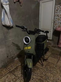دراجه شحن R9 موديل 25 بطاريات موديل 26 حديثه دراجه نضيفه ما متعوبه است...