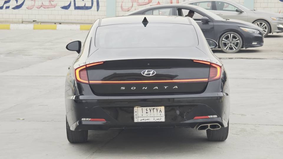 سوناتا 2020 امريكي فول عده الفتحه السعر 143
                        محرك2500   ***********
3 قطع صبق جاملق وبنيد وباب الصدر بدون دواخل 
    السياره فول مواصفات عده الفتحه مكينه وگير كفاله حداده نضيفه ماشيه 79 الف رقم بصره معوقين عنواني البصره البصرة, العراق
