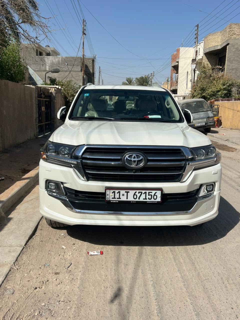 لاندگروز 2020 بريم
السيارة مكفولة فول مواصفات 
ملاحضة بيها رصعات بالجنطة خفيفة
رقم بغداد
المكان حي الجهاد
معروضة ب 53$ وبيها مجال بسيط
***********
