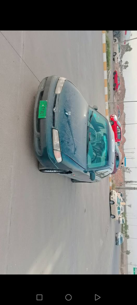 مازدا فاسوليا موديل ١٩٩٣ ارم بلاستيك و سه نه وي ليدراو وه ركه راو نيه هيج سيلات كيجي بنزين حماوه كاره بايي هه مووي مزبوت  جوار تايه ي نوي يه اكه ر مشته ري تيل بكه ***********
***********
