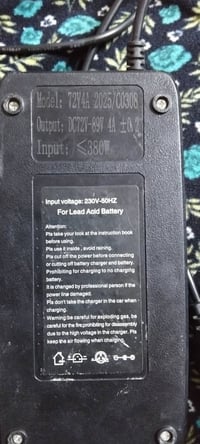 شاحن دراجة شحن • ٦ باتري