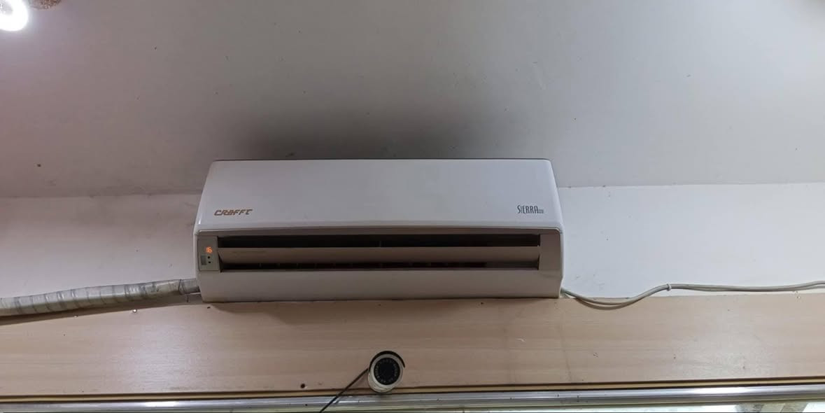 السلام عليكم 
للبيع سبلت اكرافت طن واحد يشتغل مولد وطنيه

السعر / 300 ألف 

محافظة الأنبار قضاء الحبانية الخالدية شارع عشرين مجاور أسواق حسام جوير 🌸

للتواصل والإستفسار الإتصال على الرقم التالي :

*********** كابتن علي
