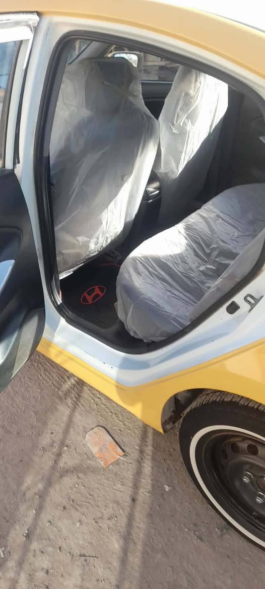 السلام عليكم سياره اكسنت موديل ١٣ خليجي بيه بس جاملغ خلفي بدون دواخل كير مكينه تبريد كفاله السياره جهازه كبل للشارع بسمي مصفرة هيه وغرامات السعر 80 وبيه مجال المكان حله مركز المدينه***********
