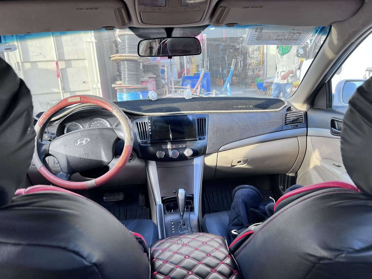 سوناتا ١٠ محرك ٢٤٠٠  تخم تاير صدر مكفول مصبوغه حزام السعر ١١٥ وبيه مجال ***********
