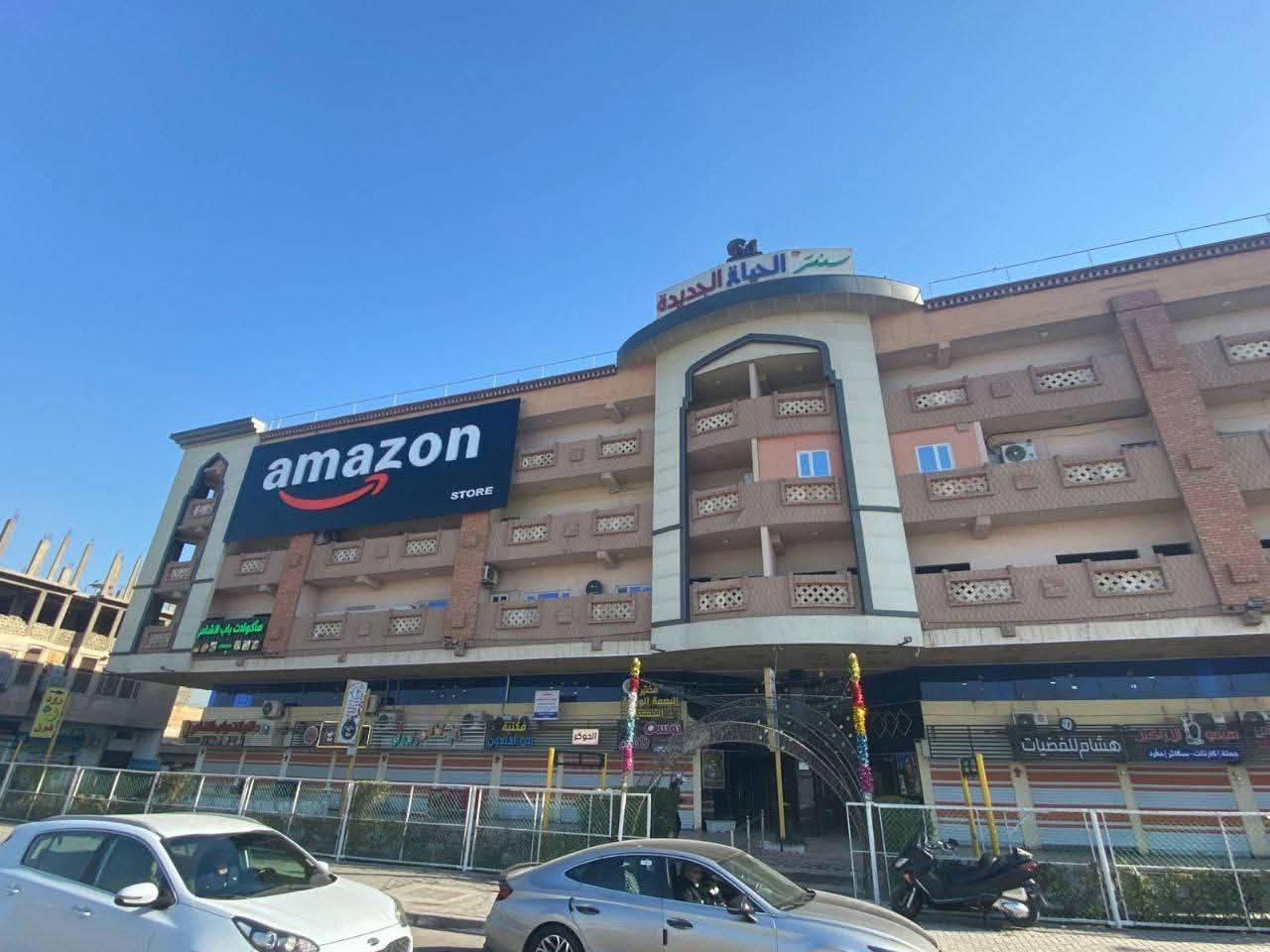 💥💥لا تفوتك الفرصة 📢📢 
متوفر الان محلات وعيادات وقاعات بمختلف المساحات في سنتر الحياة الجديدة التجاري Al hayat center 🔥🔥📍العنوان بغداد قرب بانزين خانة حي العامل الشارع الرئيسي  💯👍👍
💢احجز المكان واختاره بنفسك لمشروعك المميز وسوف تكون الافضل لانه المكان الأفضل لبدء المشاريع أو لفتح فرع ثاني. 
💢 الاسعار المناسبة مع الظروف المناسبة تحقق النجاح تتوفر حراسة ونظافة ٢٤ ساعة مع إدارة تعمل لمساعدتكم طوال الوقت.⬇️⬇️
للاستعلام على الرقم التالي *********** متوفر واتس آب ✅✅
#ايجارات #محلات #بغداد #عقارات #تجاري #العراق #عيادات #قاعات #سنتر
