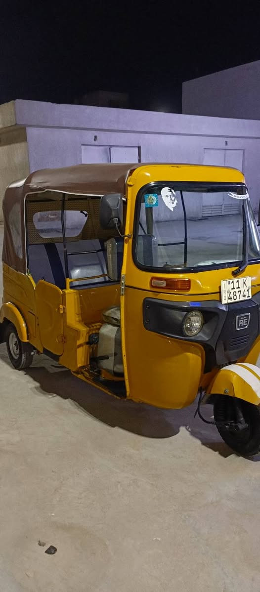 سلام عليكم تكتك مديل 2021 رقم وسنويه نكليزي تحويل مباشر 
كشر كفاله من ضربه وصبغ  
مكينه كير كسل خير من الله 
عنوان بغداد حي نصر 
ستفسار.          ***********
