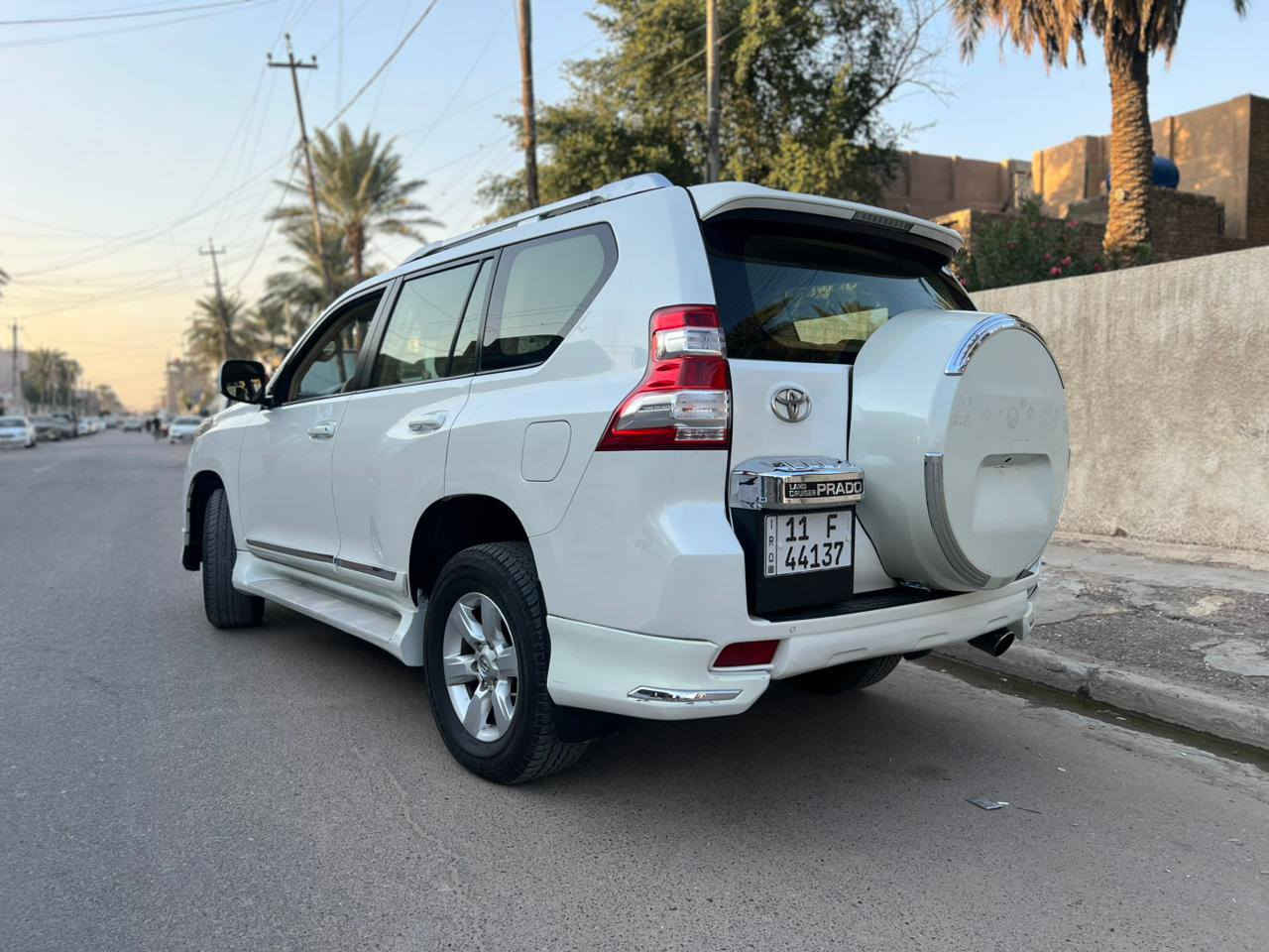 برادو مديل 2014 خليجي 4سلندر 7 راكب تبريد قطعتين مكفوله عده بارد عكس باب سائق سونار  مالهه كدامك سعرها 270 الاستفسار ***********
