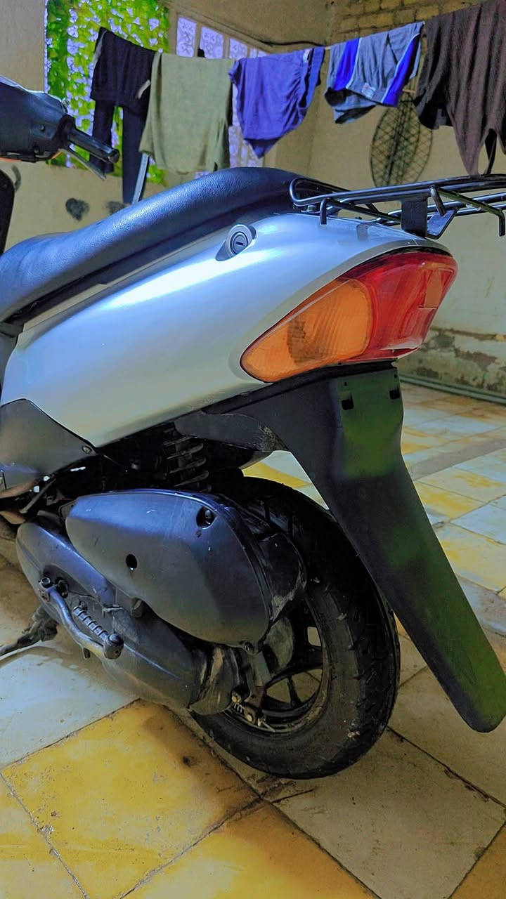 السلام عليكم دراجة للبيع ساسوكي رياضي كاملة مكمله اوراق الصحفيين قرب فلكت القاضي السعر ‏‪0 772 653 2177‬‏
