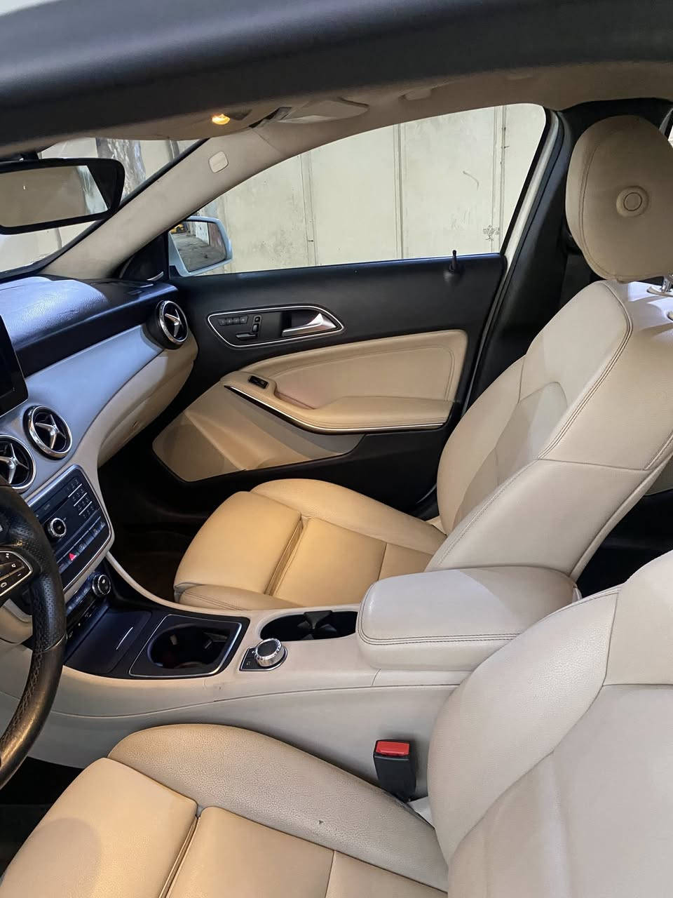 Mercedes-Benz _ GLA.250 _ 2017
فول الرقم***********

ماشيه 70 الف فقط

سعر المطلوب   ((   135 $  ))ومجال

ماتيك + عادي .. بصمة تشغيل .. بصمة ابواب .. داخل بيج .. كشنات جلد .. كشنات كهرباء .. شاشة جبيره .. كاميرا .. ٤ انظمة قياده .. اوتو ستوب .. تحكمات ماوس .. كروز سرعه .. فول تحكمات سترين ..  مواصفات

السياره جديدة بمعنى الكلمة وكلها ع وضع الشركة

بدون نواقص جاهزة 

موقع السياره بغداد
