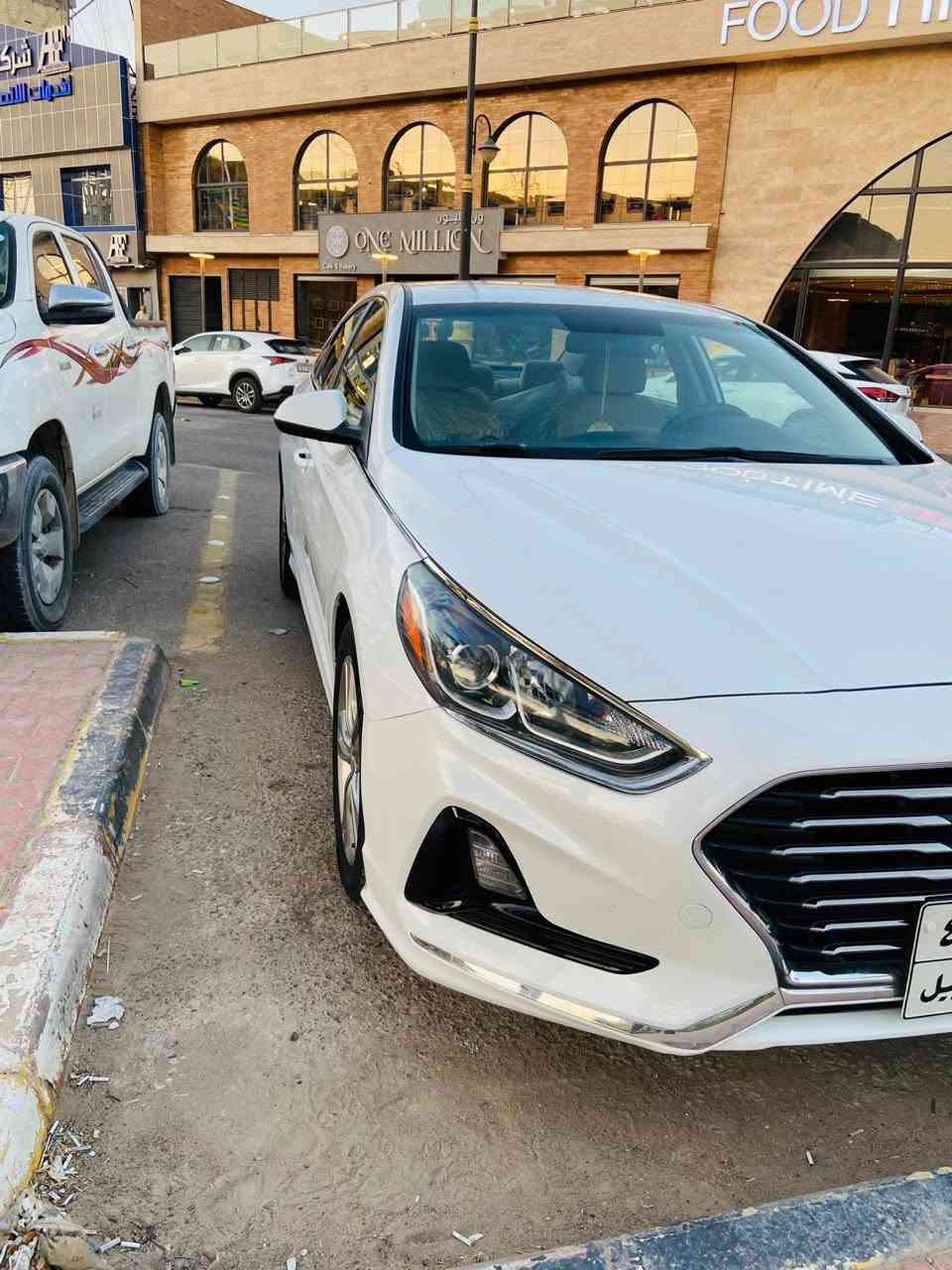 هيونداي سوناتا 2018

لون ابيض صدفي

مواصفات :-

محرك 2400

شاشة كبيرة كامرة دوارة 

ويل كب حجم 17

وباقي المواصفات المعروفة لse

ماشية 124 الف 

الضرر :- قبق جنطه فقط

السيارة حلوه وجاهزة ومابيها نقص السعر 120 مع المجال البسيط

 للاستفسار
***********
***********
مكان السياره كربلاء
