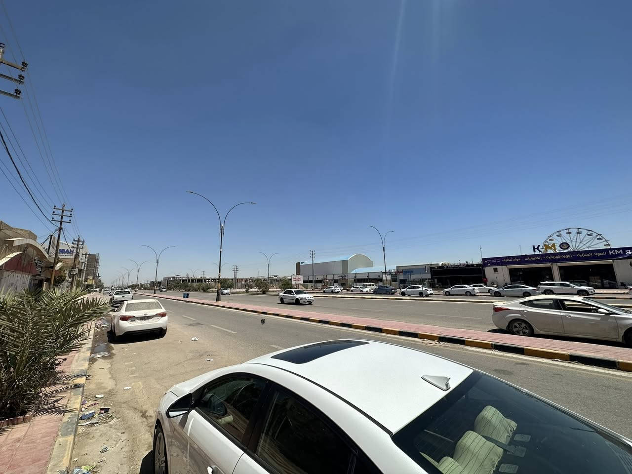 🏢 فرصة استثمارية مميزة للبيع 

عقار تجاري بموقع حيوي وممتاز
✔️ مناسب للمحال التجارية، الشركات، العيادات أو المكاتب
✔️ مساحة جيدة 
✔️ واجهة مميزة وحركة تجارية قوية

📍 الموقع: (حي السلام اربع شوارع مقابل العاب السلام )
📐 المساحة: (المساحة 200م)
💰 لمعرفة السعر اتصل 

للاستفسار والمعاينة: 
 ***********   📞
***********  📞
🏢 [مكتب الأمان للوساطة العقارية والمقاولات العامة]

