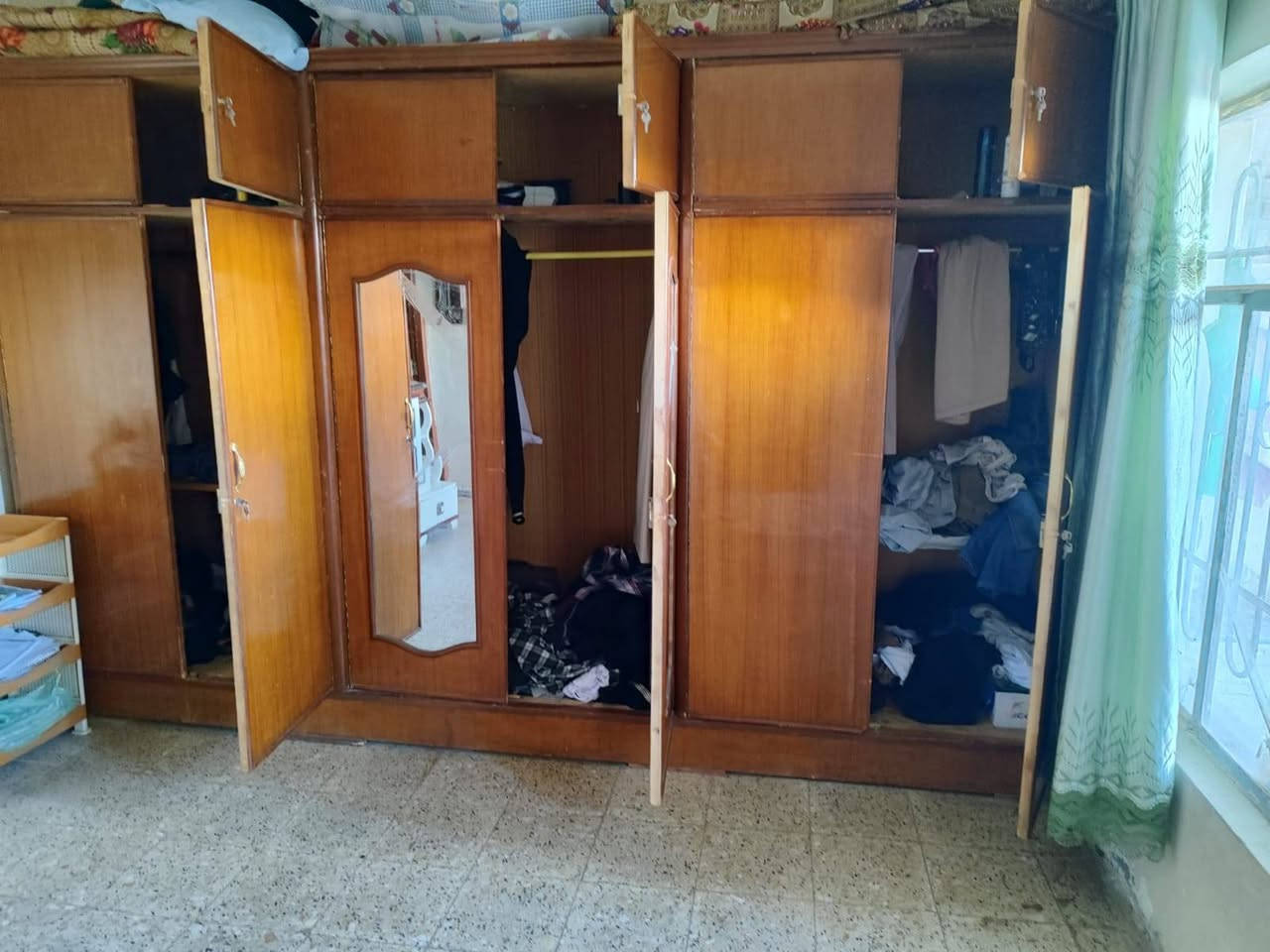 كنتور تسكام ٦بيبان طابقين نضيف جدا للبيع العنوان دغاره بيع مستعجل


**إذا كنت صاحب هذا الإعلان وتريد حذفه لأي سبب، رجاءا أرسل رسالة إلى الدعم الفني**