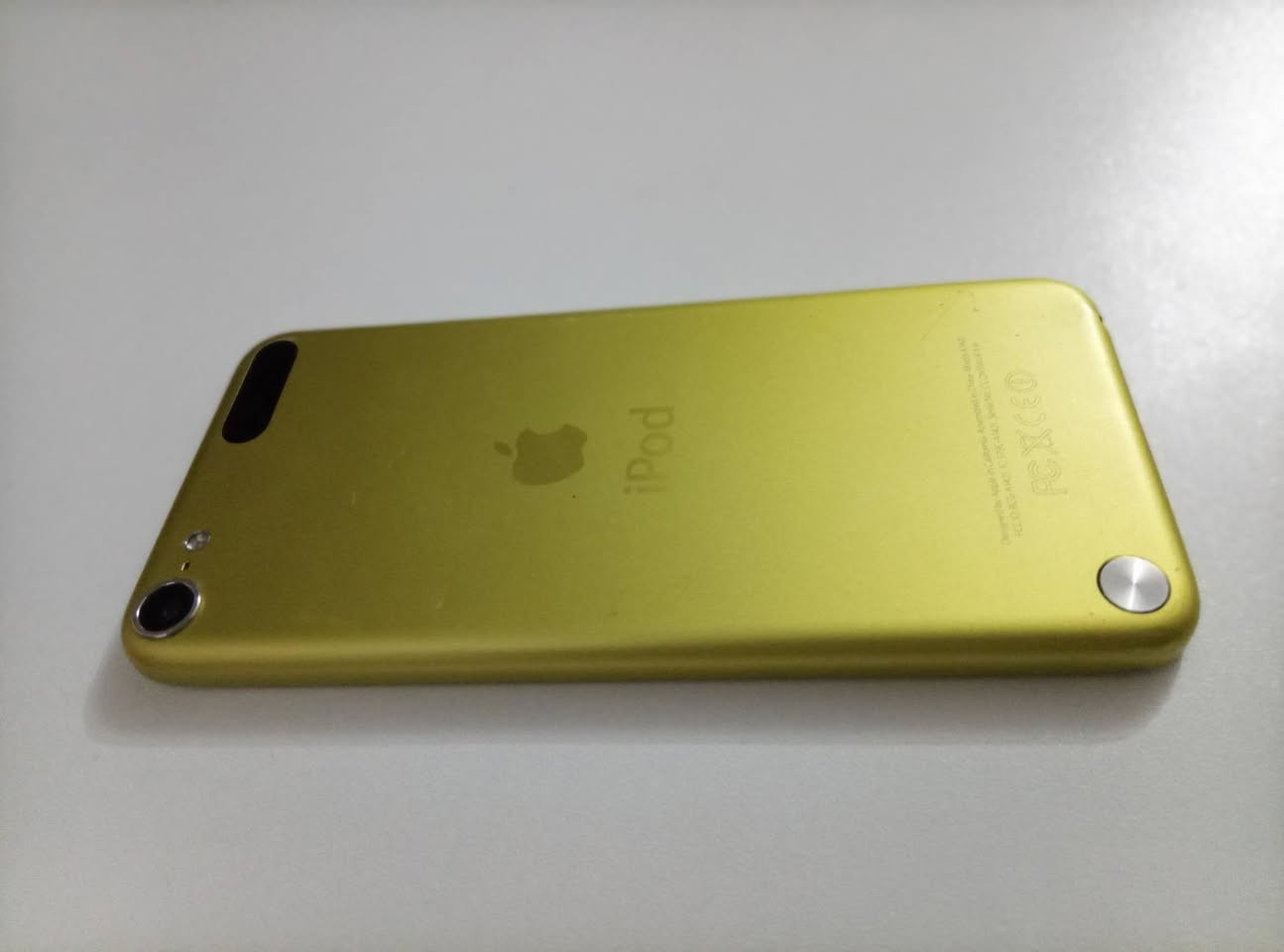 السلام عليكم  للبيع او مراوس
قافل ايكلاود
قيم واخذ 
ايفون ipod⛎
حجيم صغير 
لون مميز ذهبي 
الجهاز مكفول من الفتح 
برغي مامفتوح من عنده
مكاني حله طريق سده محاويل
للاستفسار ***********
تحياتي للجميع
