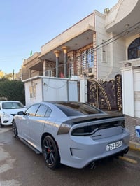 للبيع دوج چارجر  الموديل : 2021 اللون : سموك  الفئة : R/T حجم المحرك :...