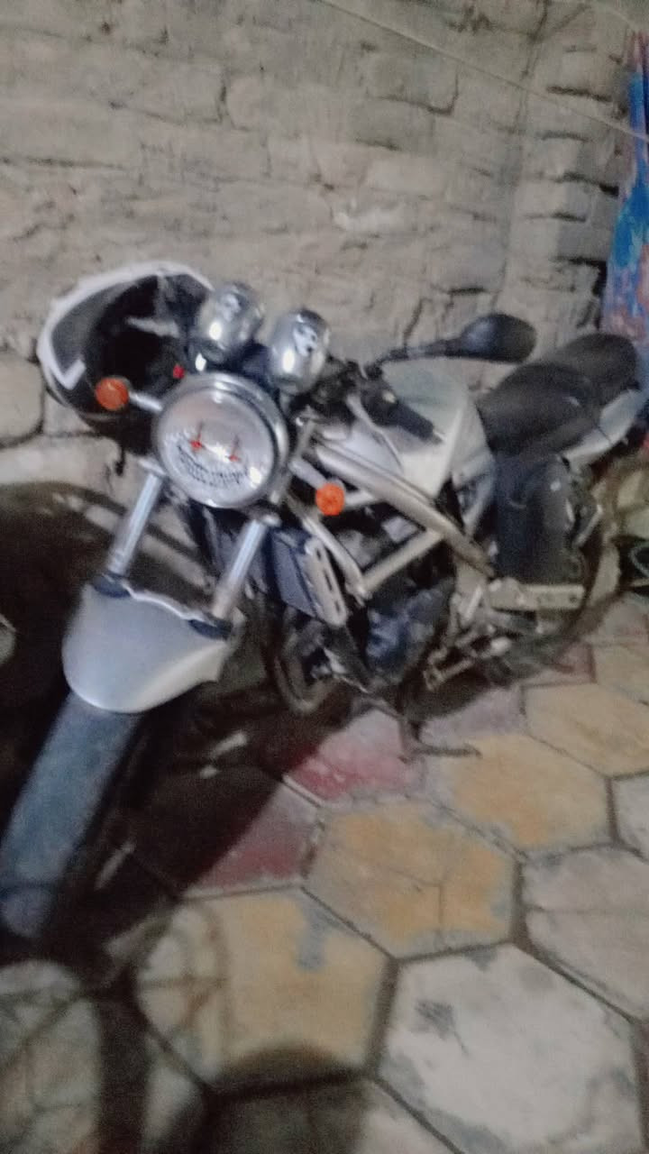 سلام عليكم بطح البيع سنويه ورقم الدرجه ماعيزه برغي عايزه بس تاير وره مكينتها مكفوله  السعر 1400 التفاصيل على تصال ***********
