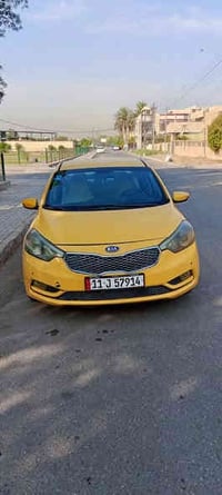 صلي على محمد السلام عليكم  للبيع سياره فورتي 2014  مكينه 1800 دوش المر...