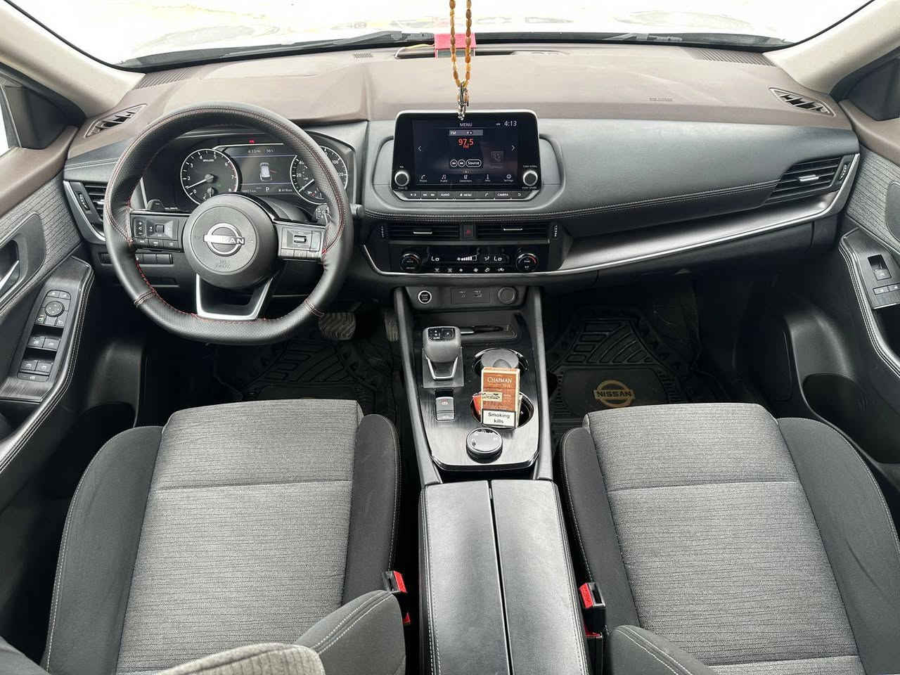 السعر 180$$     ***********
نيسان روج موديل 2023 ماشيه 30 كلين بدون صبغ بدون ضرر مواصفات SV سنويه رقم جديد بأسمي شرط الوكاله والتحويل رادارات أمامي وجانبي كشن كهرب شاشه وكامره 3انطمه قياده الاقتصادي ونورمال وسبورت
قطعتين تبريد تشغيل عن بعد
