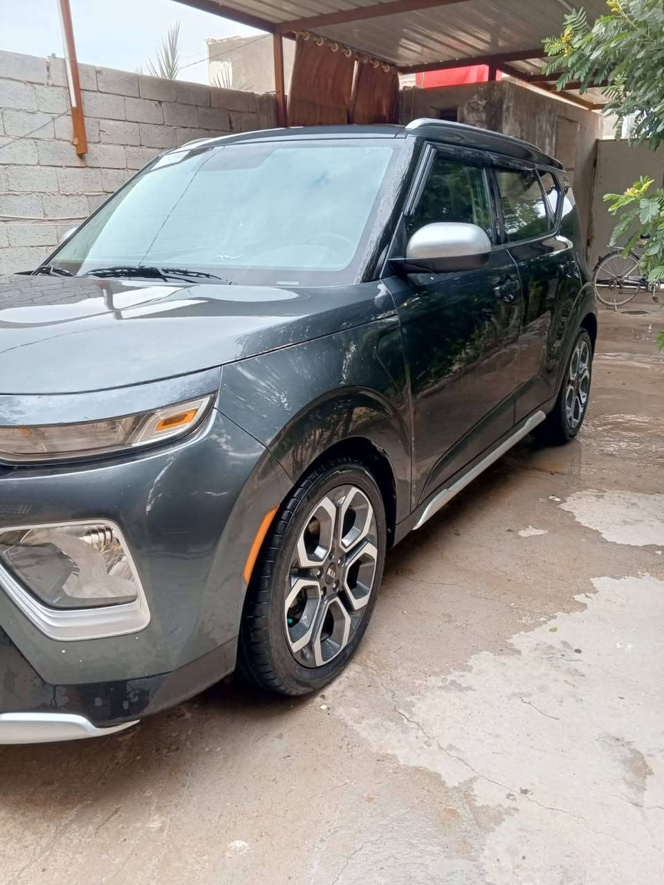 السلام عليكم كيا صول وارد امريكي موديل 2020 ماشيه 55 الف فئه XL مواصفاته رادار خلفي وجانبي محرك 2000 دوش مانع انزلاق وتوقف ذاتي  ويل 18 رياضي حادثه موجود ب الصور بدون ايرباك تبديل جاملغ وصبغ ربع من البنيد  رقم بابل. مكاني بابل. السعر 154 وبيها مجال للتواصل على هذا الرقم ***********
