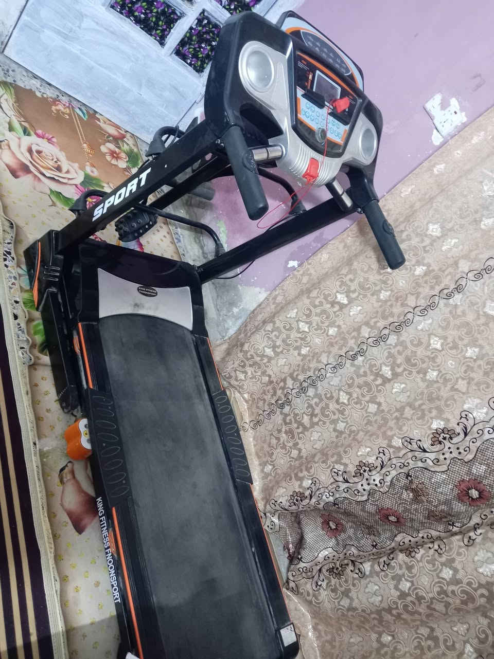 بسم الله
غراض للبيع العنوان المحمودية مقابل المركز الصحي 
والمحل الثاني شارع قيم َمقام قرب الوكيل ابو كريم ويوجد ايضآ باله في مجمع المنصور التجاري خلف عمارة الخضيري و مقابل البيت التركي
***********
***********
