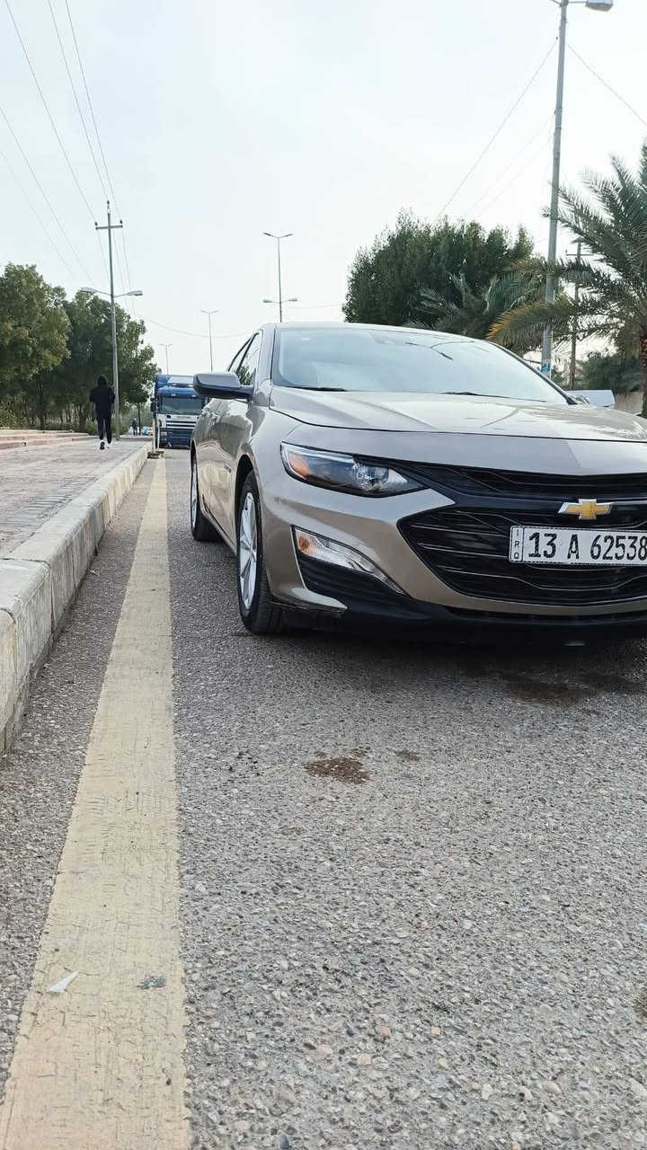 المكان ميسان موديل ٢٥ ماشيه ٣٦ الف ميل ضربتهه جاملغ وبنيد السياره شهداء السعر ١٣ وبيههمجال رقمي ***********
