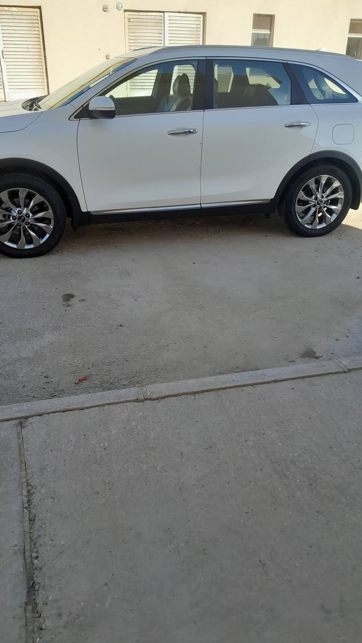 السلام عليكم سورنتو ٢٠٢٠ خليجي كفاله عامه مكينه V6 رقم بغداد وين ما ايعجبك اتحول مواصفات
شاشه كبيره 
ثلاث عدسات 
ثلاث انضمه قياده
حساسات خلفيه 
حساسات خلفيه
تحكم جهتين
٧راكب
كشنات جلد بلادي
كراسي كهرباء
لد امامي خلفيه
٣قطع تبريد بيانو
شحن واير لس
كامره دواره تخم تاير جديد حداديه جديده 
العنوان بابل ناحية الطليعه 
السعر 235 مع المجال للإستفسار اكثر اتصل على ***********
