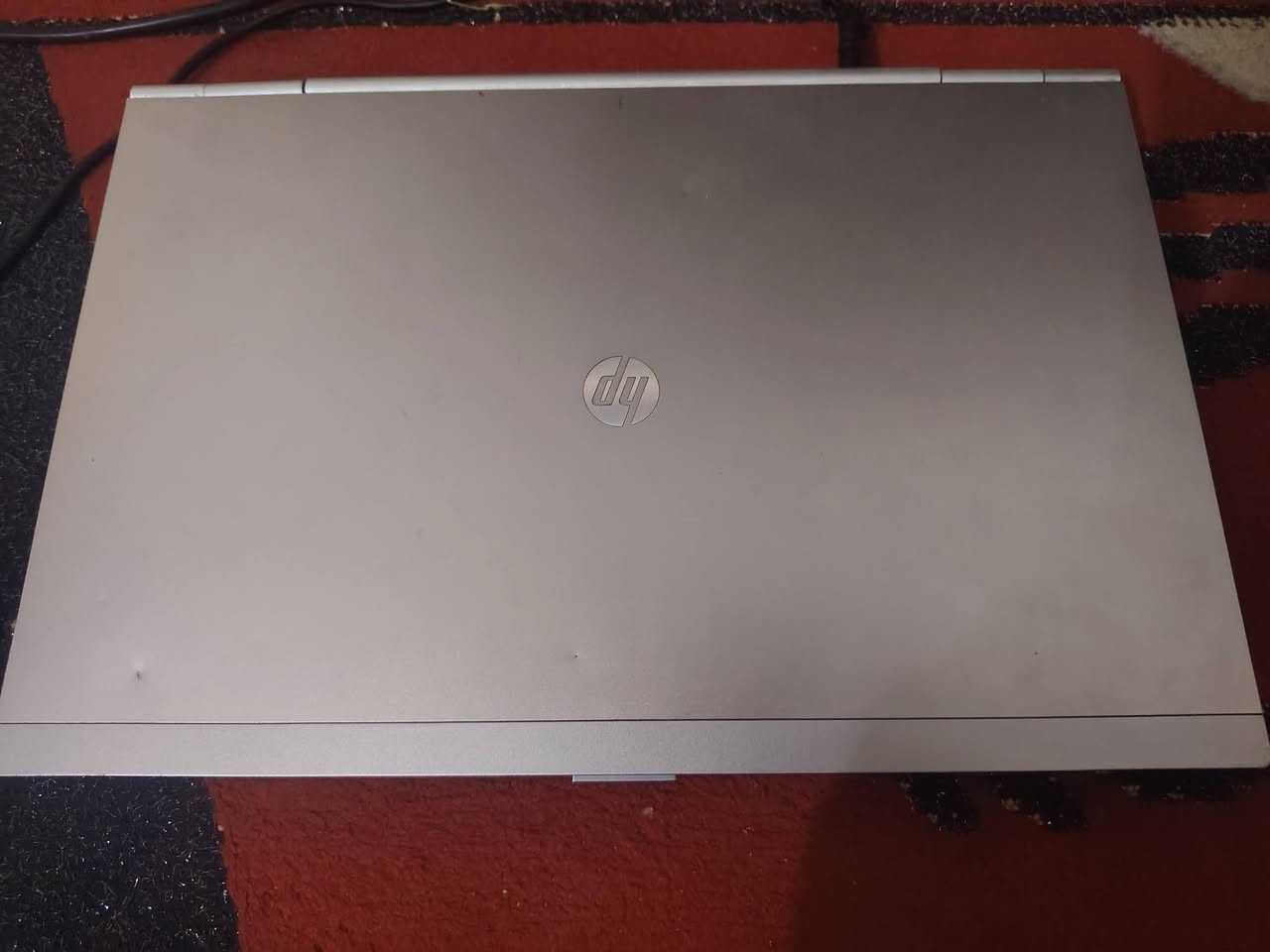 📌 لابتوب HP EliteBook 8560p للبيع
🔹 الحالة: شغال 100% بدون أي مشاكل
🔹 المعالج: Intel Core i5
🔹 الرام: 8GB
🔹 الهارد: 500GB
🔹 الشاشة: 15.6 إنج نظيفة
🔹 البطارية: تصمد أكثر من ساعتين
🔹 الويندوز: شغال
🔹 الملحقات: ويا الشاحن وجنطتة 

💰 السعر: 150الف دينار
📍 المكان: النجف / ناحية العباسية 
📩 التواصل: خاص


**إذا كنت صاحب هذا الإعلان وتريد حذفه لأي سبب، رجاءا أرسل رسالة إلى الدعم الفني**